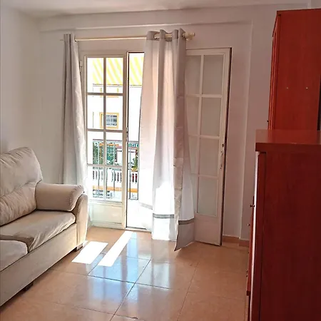 2 Personas Badaj Apartment *
